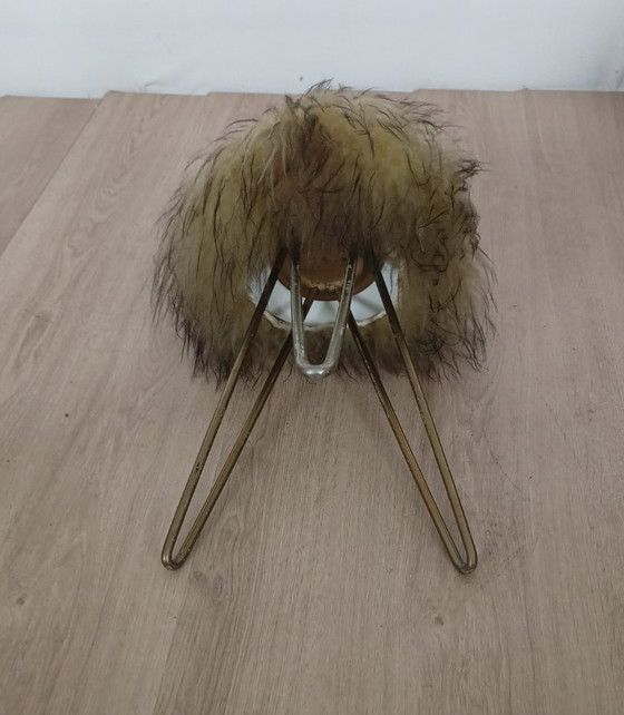 Felltex Fifties Hairy Stool – Metal, Wool (photo 6 of 7)