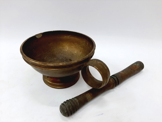 Image 1 of Antieke bronzen vijzel en stamper