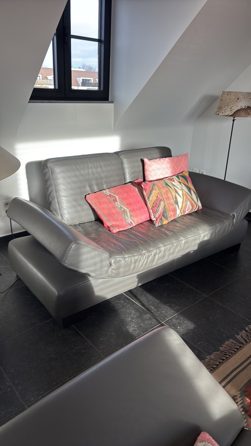 2x lederen banken van het merk jori