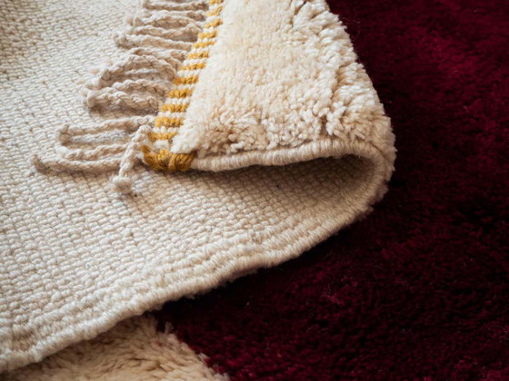 Image 1 of Moroccan wool carpet 250cmx150cm