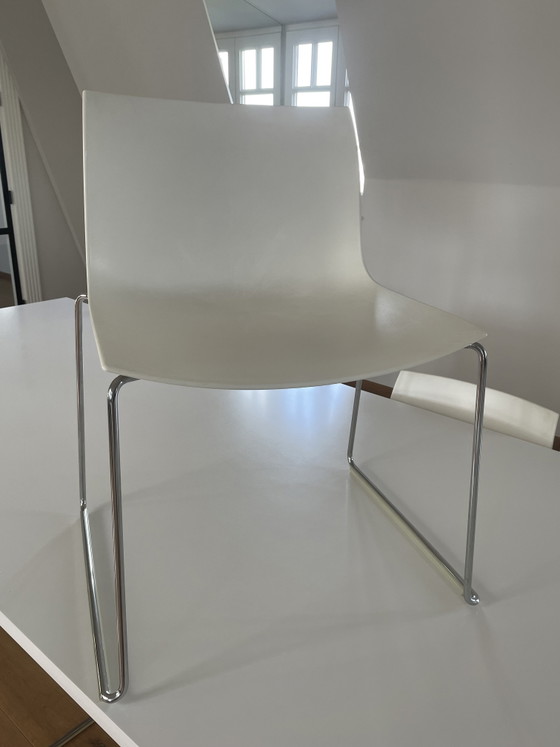 10 Arper Catifa chairs – Dining chairs, Plastic, Chrome (photo 3 of 6)