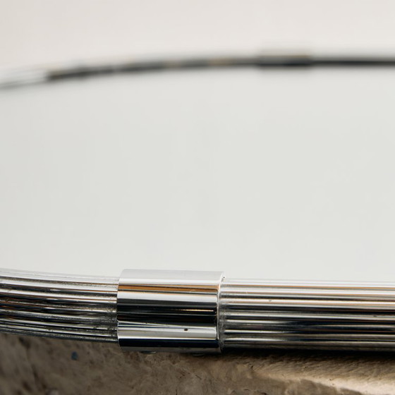 Spiegel met metalen frame (photo 4 of 9)