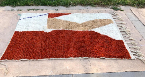 Image 1 of Moroccan handcrafted rug 250cm x 150cm