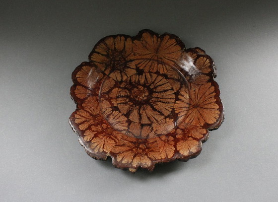 Image 1 of Boîte en bois exceptionnelle avec couvercle et petite assiette, vintage faite à la main