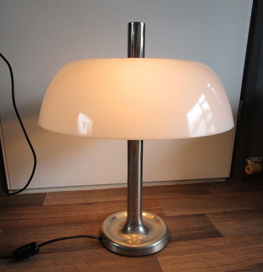 Egon Hillebrand tafellamp model 7377