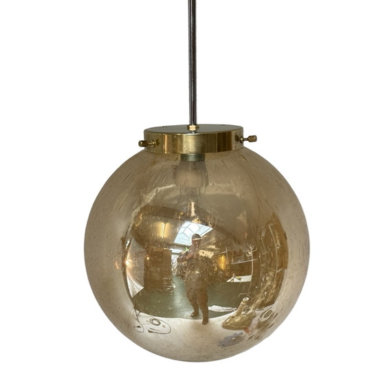 Image 1 of Art déco - Suspension en verre bullé - Structure en laiton et chrome - Plusieurs en stock !