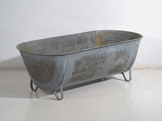 Baignoire industrielle ancienne en zinc - Europe Centrale (vers 1900) #4 – Objets déco, Iron, Rustic (photo 40 of 40)
