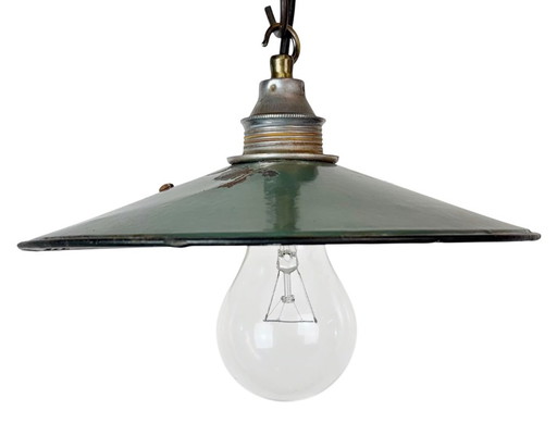 Lampada industriale smaltata verde, anni '50