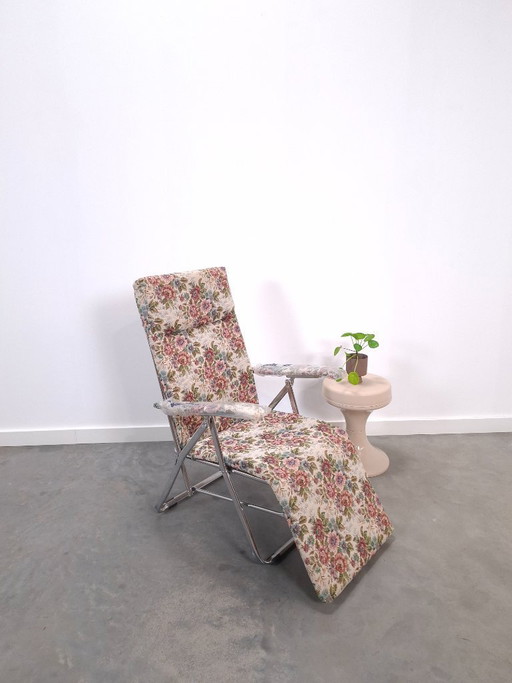 New 70s Italian adjustable and foldable garden lounger with flowers – tuinstoelen, Textile