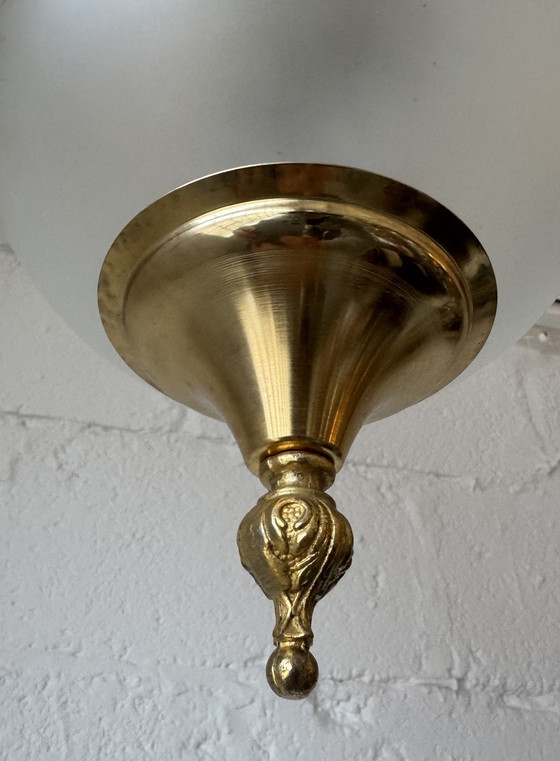 Image 1 of Lámpara de araña con forma de globo grabado y esmerilado de los años 70