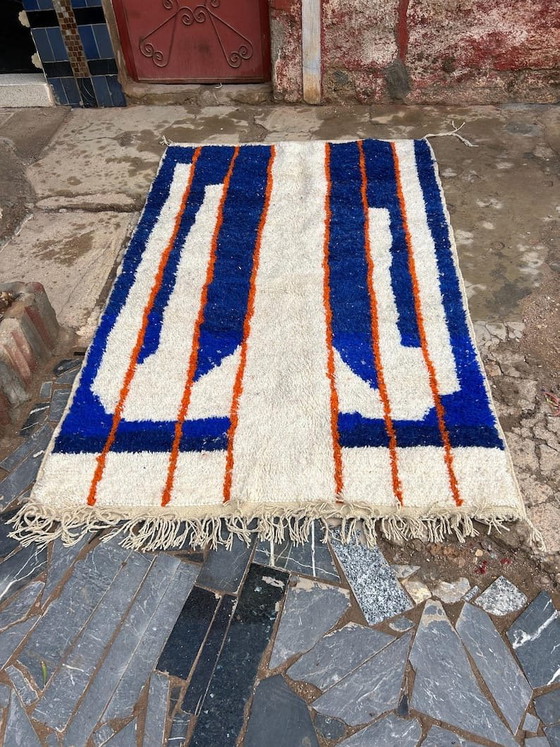 Image 1 of Handwoven Berber rug, traditional craftsmanship, size 150/250 cm
