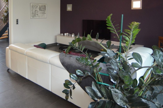 Image 1 of Divano angolare Natuzzi Editions Pensiero in pelle bianca