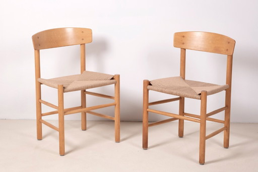 2x Børge Mogensen J39 "People's Chair" en hêtre, années 1970 Danemark