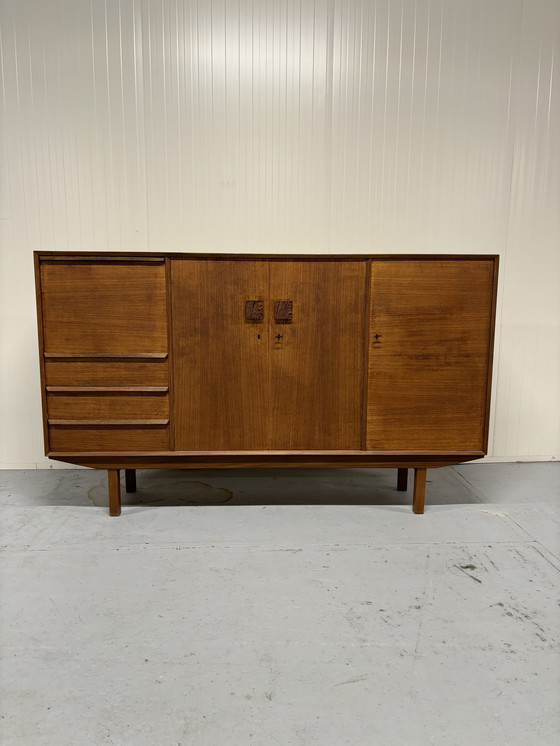 Image 1 of Buffet haut en teck scandinave