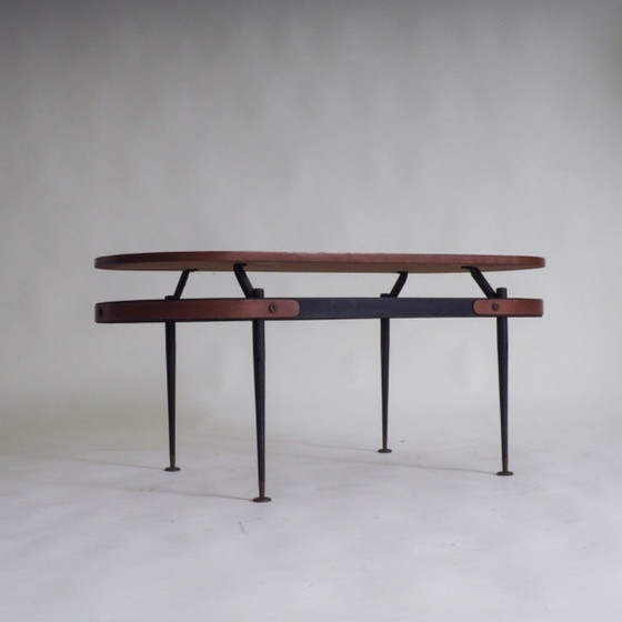 Image 1 of Tavolino ovale in legno di Silvio Cavatorta