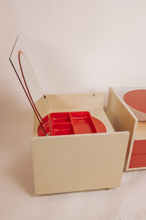 Image 1 of Tables de chevet vintage de style Space Age, italiennes, années 1960