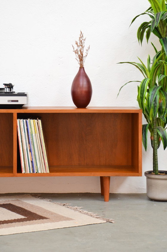 Image 1 of Credenza vintage, mobile HiFi per dischi, ripiano per dischi, mobile basso