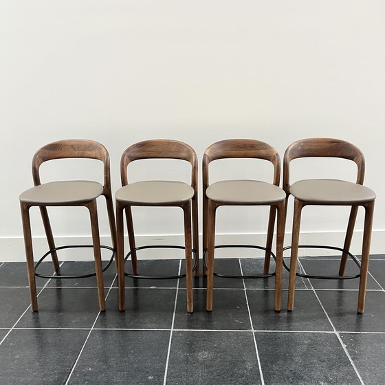 Image 1 of Artisan Neva light bar 65 Europees walnoot 