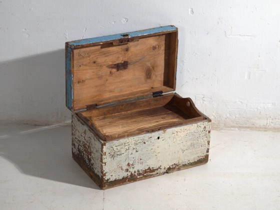 Antique painted small chest in pine wood – Poland, circa 1930 – Chest of drawers, Iron, Rustic (photo 36 of 40)