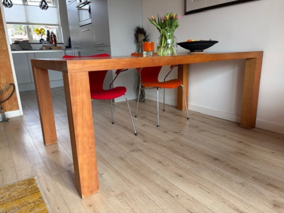 Image 1 of Table de salle à manger design More - modèle Stato - en merisier massif