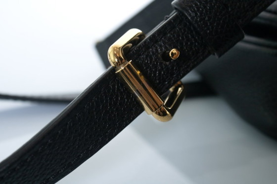 Louis Vuitton, Bolso Pochette Metis Empreinte negro – Bolsos cruzados, Calfskin (photo 16 of 16)