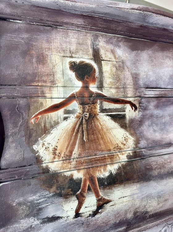 Image 1 of Cabinet - the ballerina