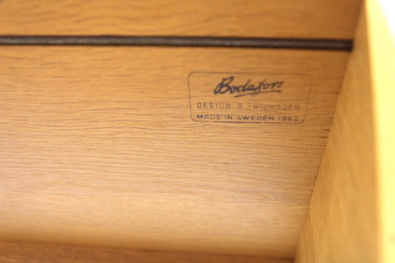 Image 1 of Scandinavische eikenhouten boekenkast, Bertil Fridhagen, Bodafors, Zweden, 1960