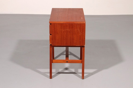 Image 1 of Cassettiera vintage in teak con maniglie in pelle di Fröseke Nybrofabrik