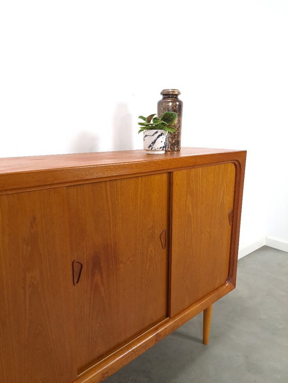 Image 1 of Mid Century Deens teak hoog dressoir