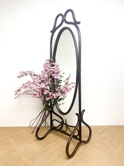 Espejo de cuerpo entero Manou Thonet de ratán vintage 