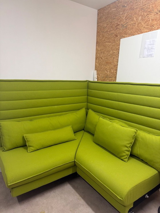 Image 1 of Posibilidad de configuración en esquina con respaldo alto (grande) Vitra Alcove