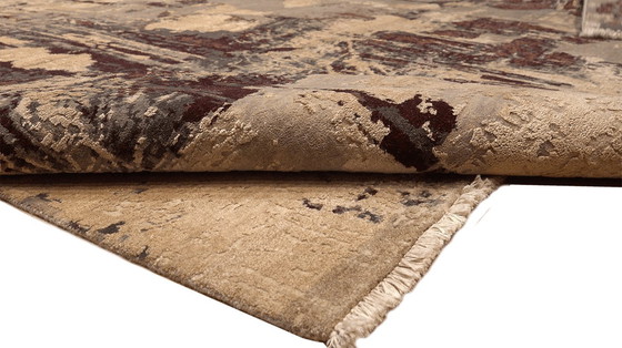 Image 1 of Avant Garde Autumn Design 03330