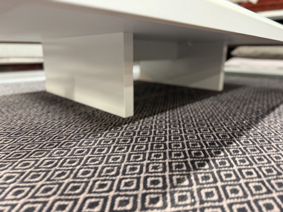 Image 1 of Mesa de centro Beek S7 de cristal blanco 140 x 120