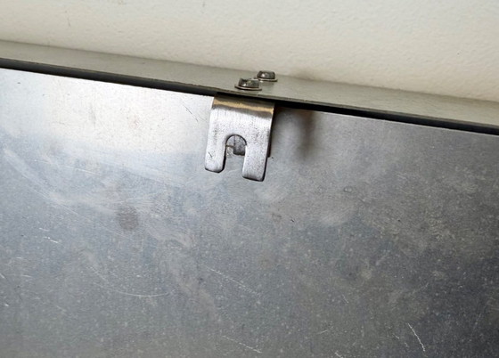 Image 1 of Grote grijze vierkante wandklok van Pragotron, jaren 70.