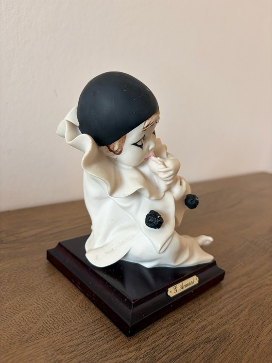 Giuseppe Armani Porcelain Figurine - Little Pierrot (Italy) – Decorative Objects (photo 3 of 8)