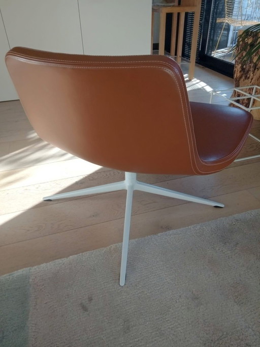 Ray lounge chair swivel base brown leather ~ perfect condition