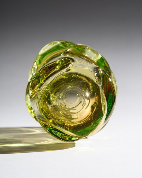 Image 1 of Jan Kotik Beránek Glassworks Art Uranium Glass Iconic Vintage Vase Propeller MCM