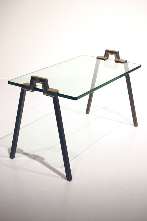 Mesa auxiliar modelo T21 de Peter Ghyczy