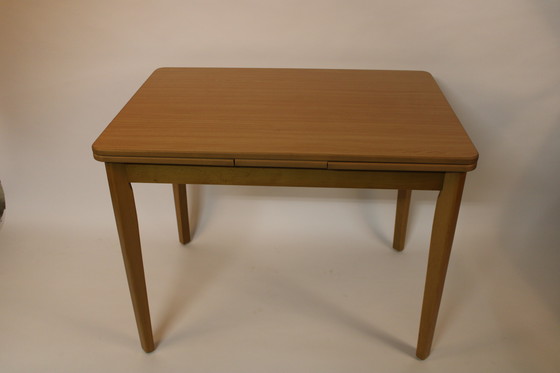 Image 1 of Tavolo da pranzo vintage allungabile in legno