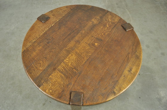 Image 1 of Massief eikenhouten ronde salontafel, brutalist 1970s