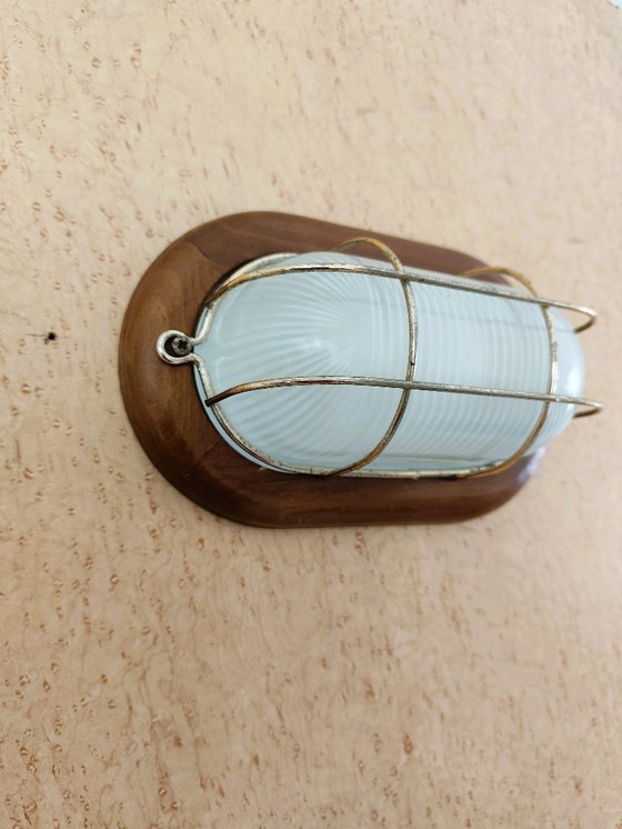 Image 1 of Vintage oval wall sconce