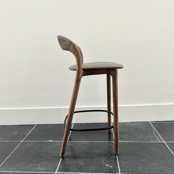 Image 1 of Artisan Neva light bar 65 Europees walnoot 