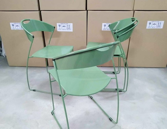 Image 1 of 4 authentieke Juliette-stoelen van Hannes Wettstein voor Baleri Italia