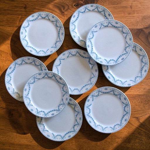 9 grandi piatti piani antichi in pietra di ferro firmati Sarreguemines Juliana