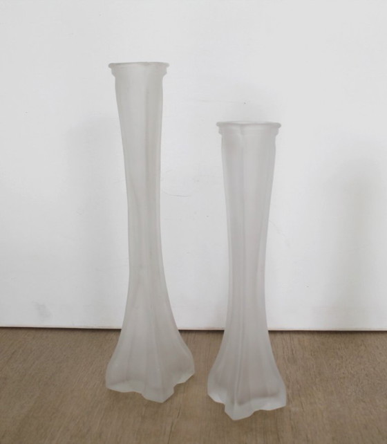 Image 1 of Set of 2 beautiful vintage sixties opaline/milk glass vases Made in Portugal