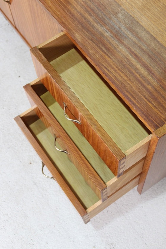 Image 1 of Coiffeuse vintage avec miroir amovible