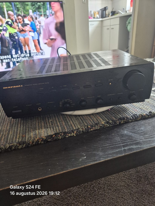 Marantz versterker – cadeaus, Metal, Plastic (photo 2 of 9)