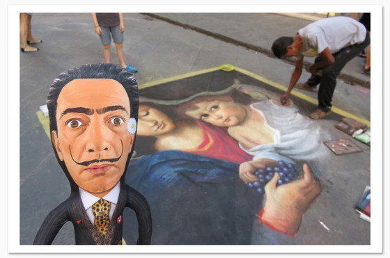 Image 1 of Surrealistische sculptuur van Salvador Dalí | Designer kunstpop | Surrealistisch kunstdecoratieobject