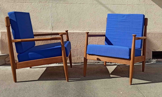 Image 1 of Pair of Scandinavian armchairs with blue cushions, 1960s