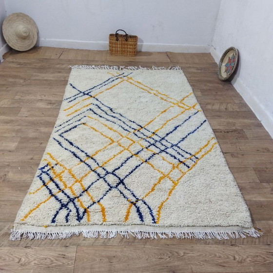 Image 1 of Handmade Moroccan Berber Rug – Modern Geometric Wool Carpet (250 × 150 cm)